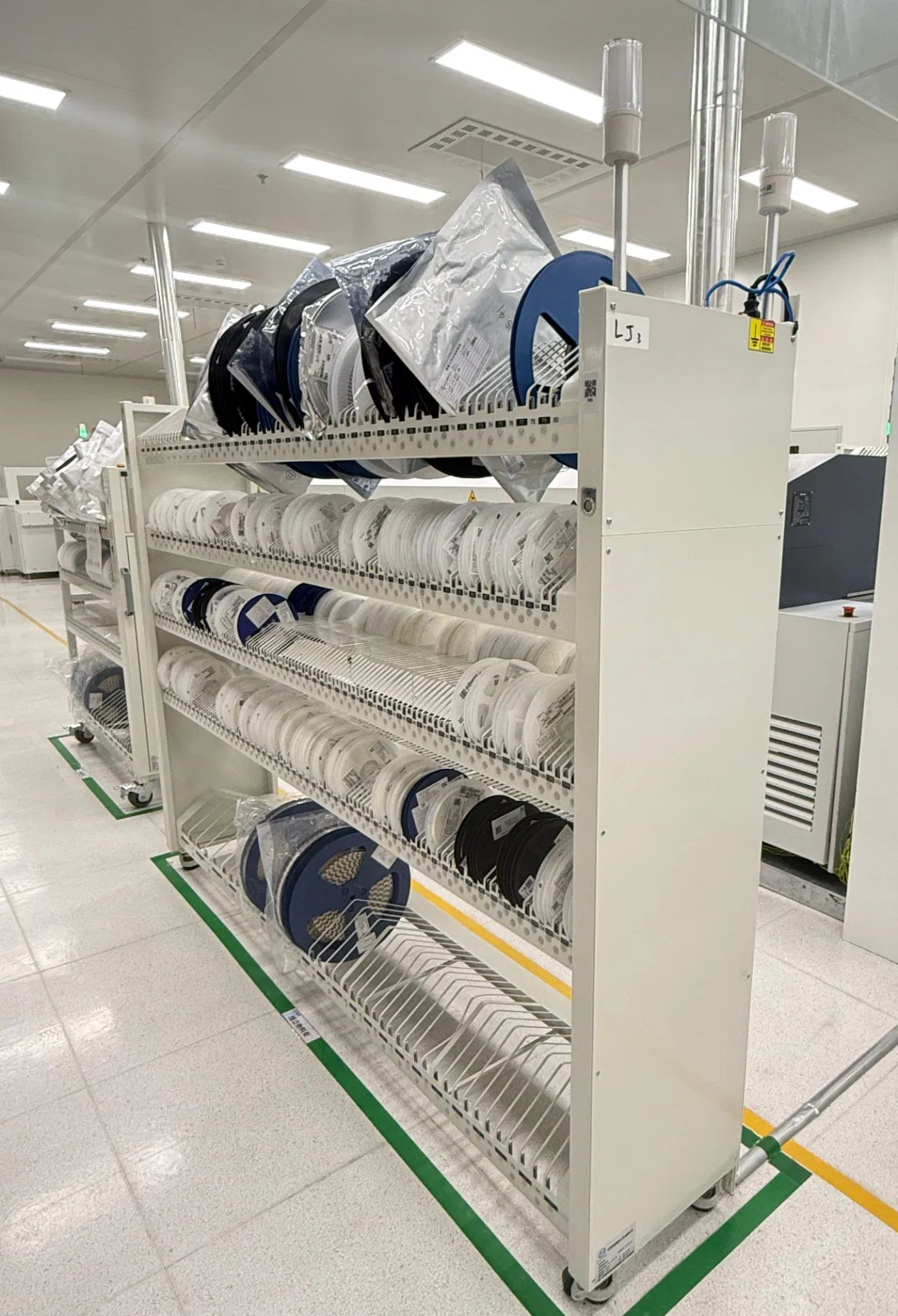 Modern White Smart Sensing Mobile Rack for Efficient Storage Solutions