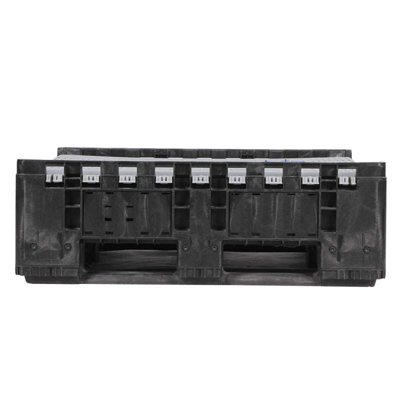 Versatile Collapsible Plastic Bulk Storage Container for Easy Transport