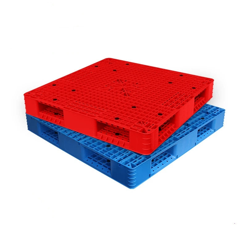 High Quality 6 Runners Rugged Storage Grid Plastic Pallet for Ground Turnover
