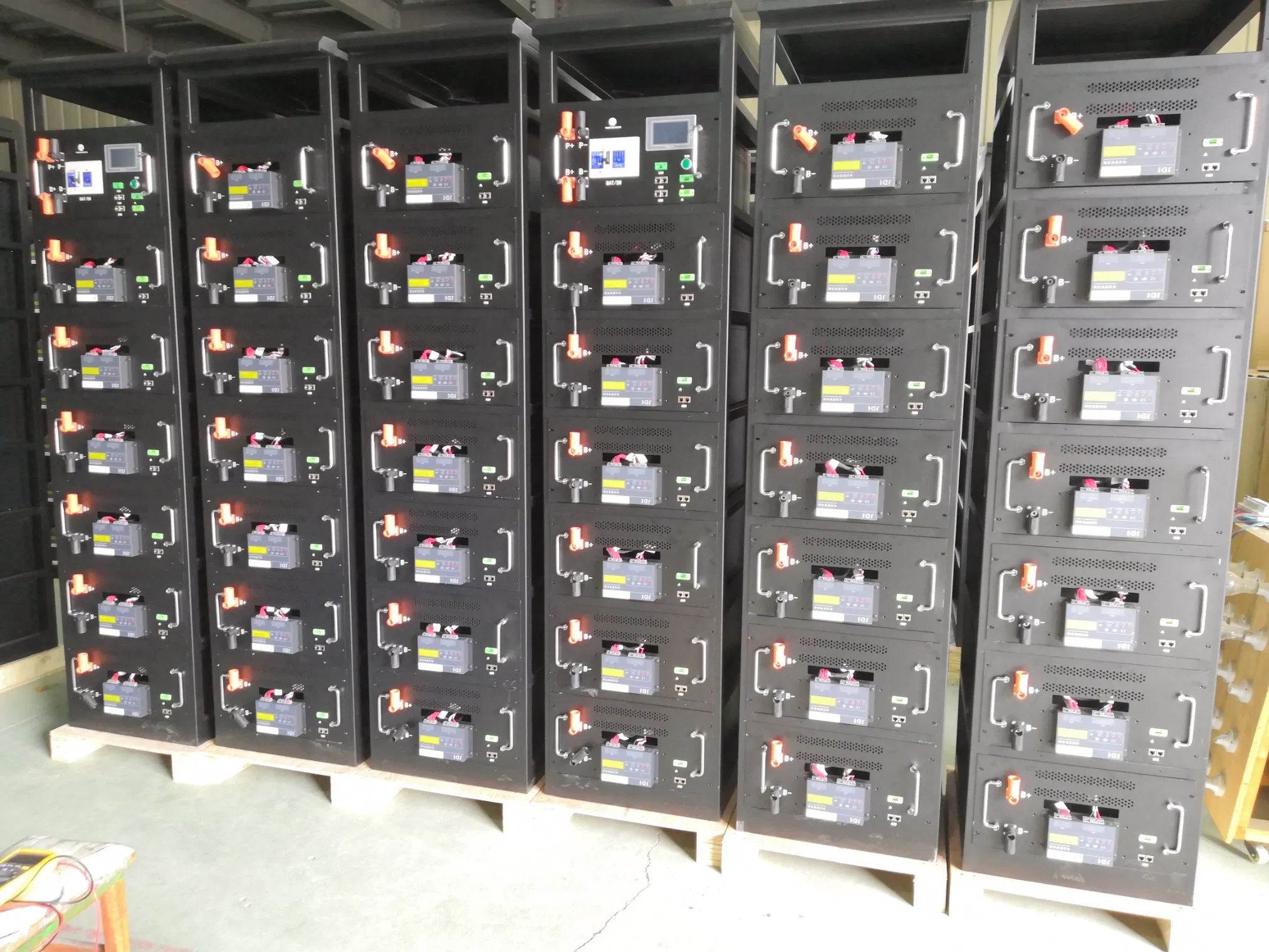 en red y fuera del precio del panel comercial del sistema de energía solar