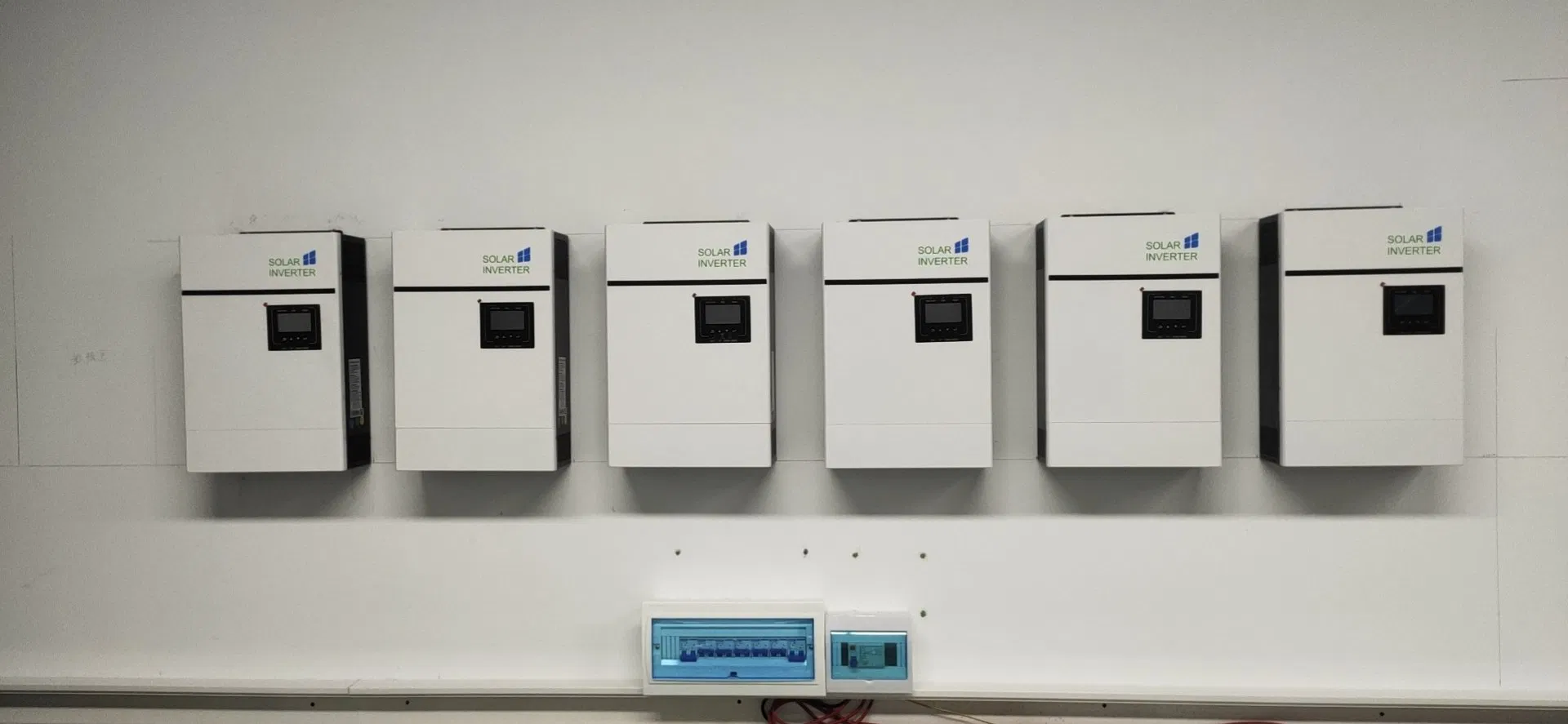 Sistema de Paneles Solares de Alto Rendimiento Montado en Pared LiFePO4 para el Hogar 10kw fuera de la Red