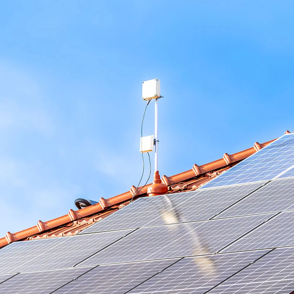 Sistema de Energía Renovable con Panel Solar Fotovoltaico Híbrido 5kw y Almacenamiento de Batería de Respaldo