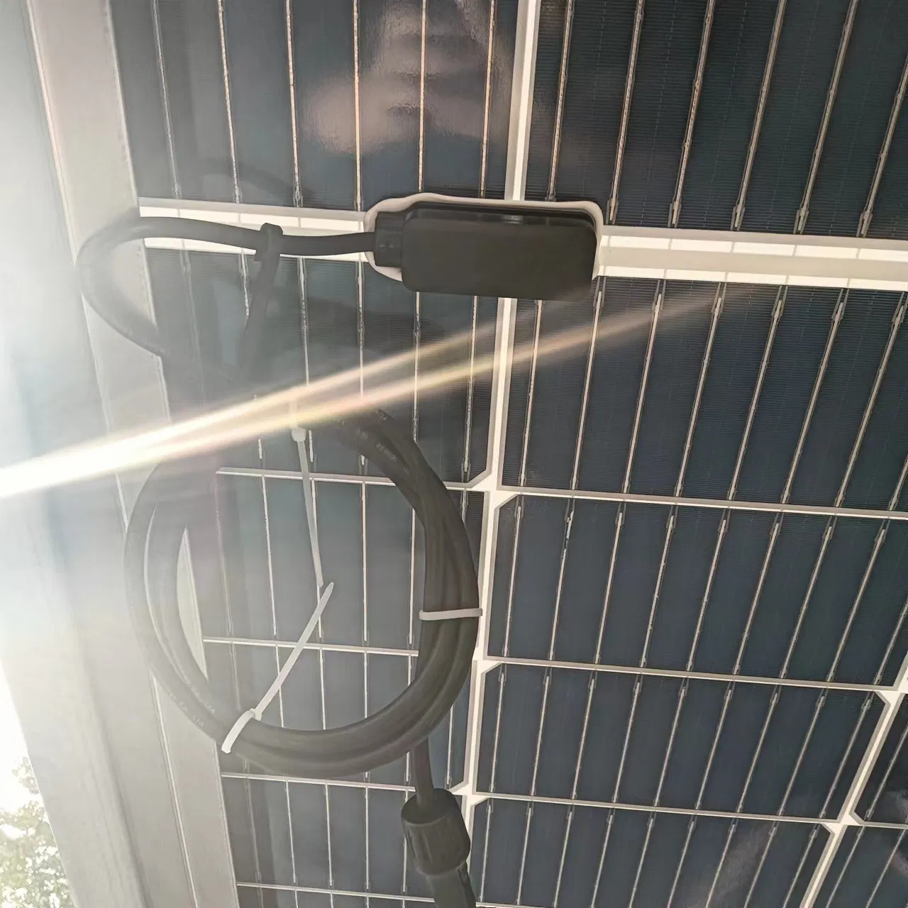 Uso Comercial 50kw sistema solar fuera de la red con baterías de litio