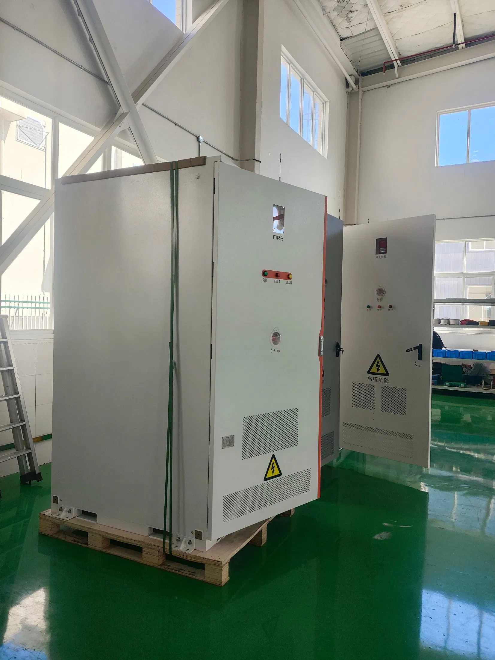 Solución de Almacenamiento de Energía de Alta Capacidad 241 Kwh para Uso Comercial
