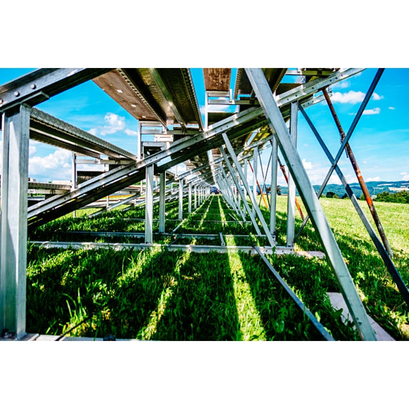 Sistema de Montaje de Paneles Solares de Alta Resistencia para Agricultura Fuera de la Red