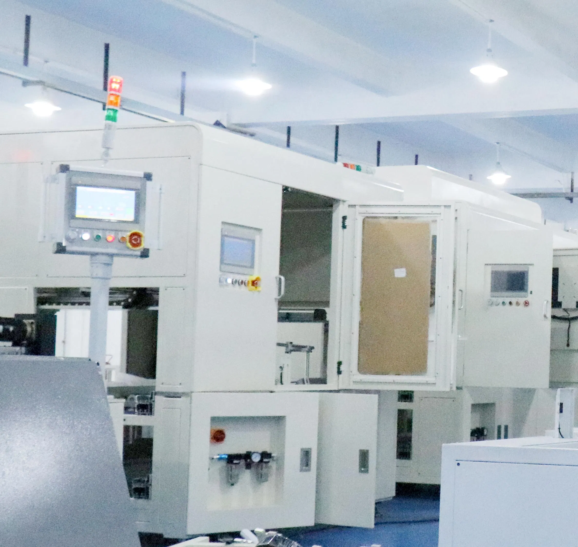 Sistema de Almacenamiento de Energía Solar Industrial 30kw 1000kw 5000kw Sistema Solar Completo Fuera de la Red con Baterías de Litio