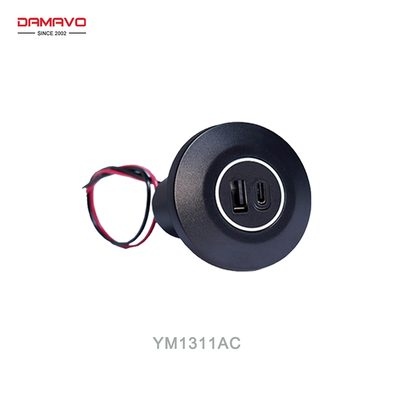 منفذ شحن USB متعدد الاستخدامات 9-36V للقوارب والمركبات