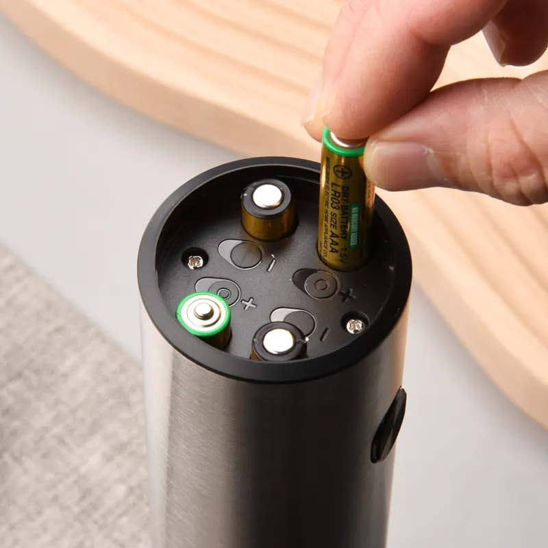 Moedor de Sal e Pimenta Elétrico Sem Fio de Aço Inoxidável com Operação Automática com Uma Mão para Utensílios de Cozinha
