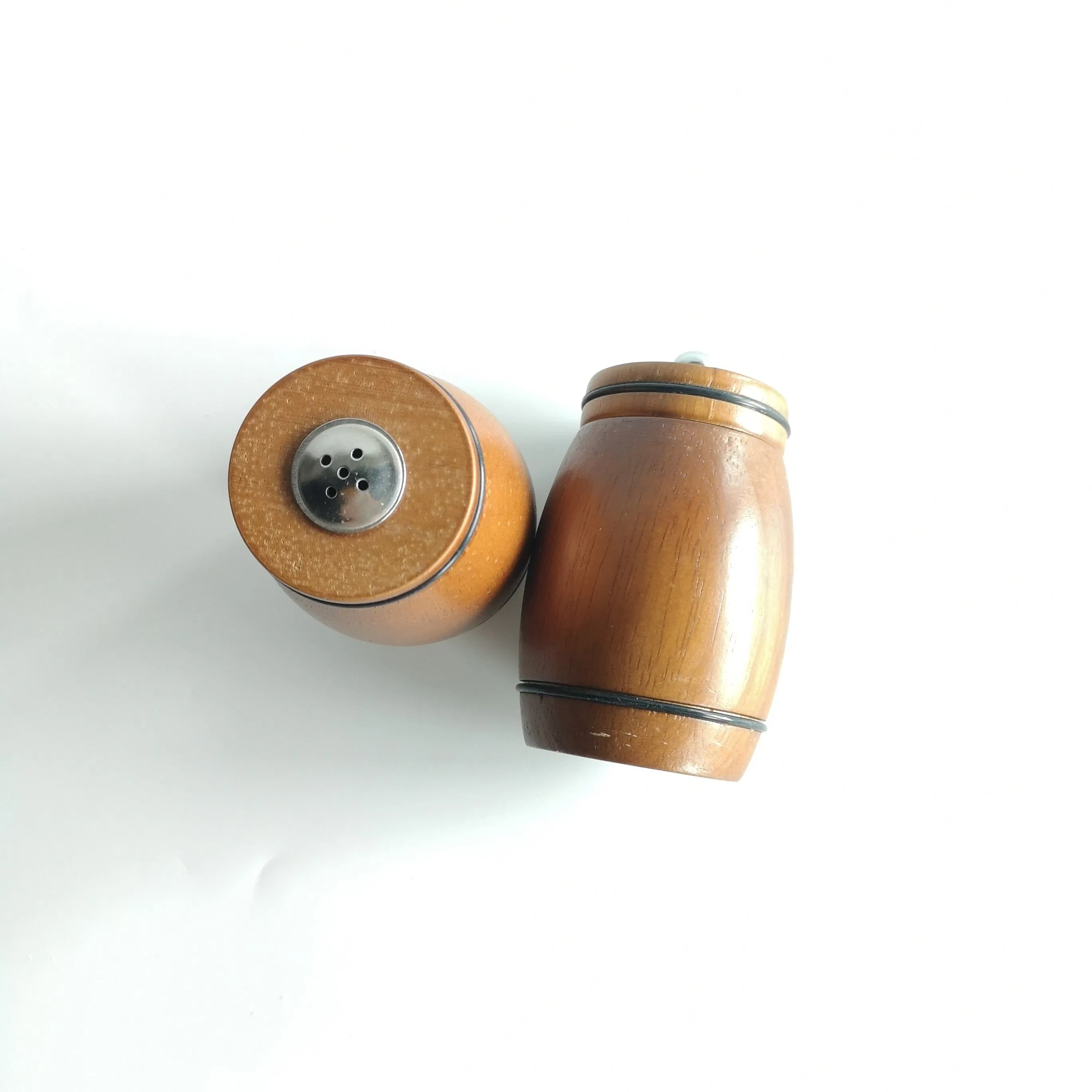 Conjunto de moedores de sal e pimenta de madeira manual personalizada em tamanho pequeno