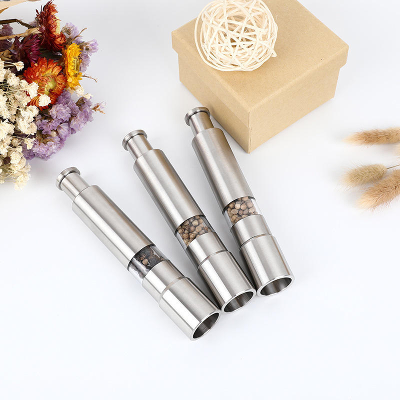 Conjunto de moedores de sal e pimenta em aço inoxidável com botão de polegar de uma mão e suporte para churrasco