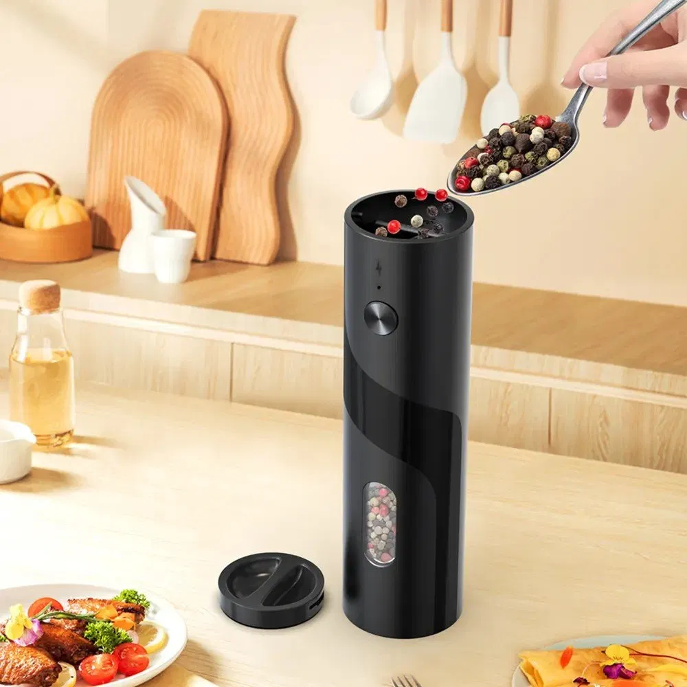 Conjunto de moedores elétricos de sal e pimenta recarregáveis em preto para presente