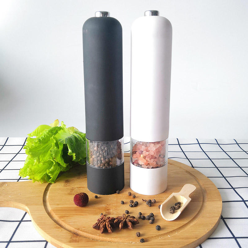 Conjunto de Moedores de Sal e Pimenta Elétricos de Plástico com Núcleo de Cerâmica