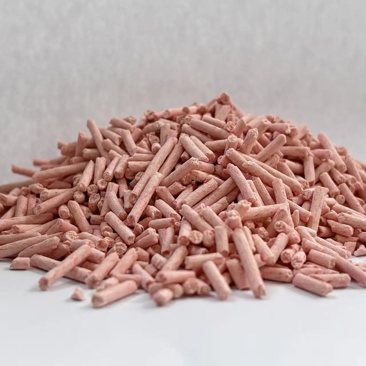OEM Peach fragrance tofu cat litter, low dust and clumping, quick to flush toilet Manufacturers, Factories