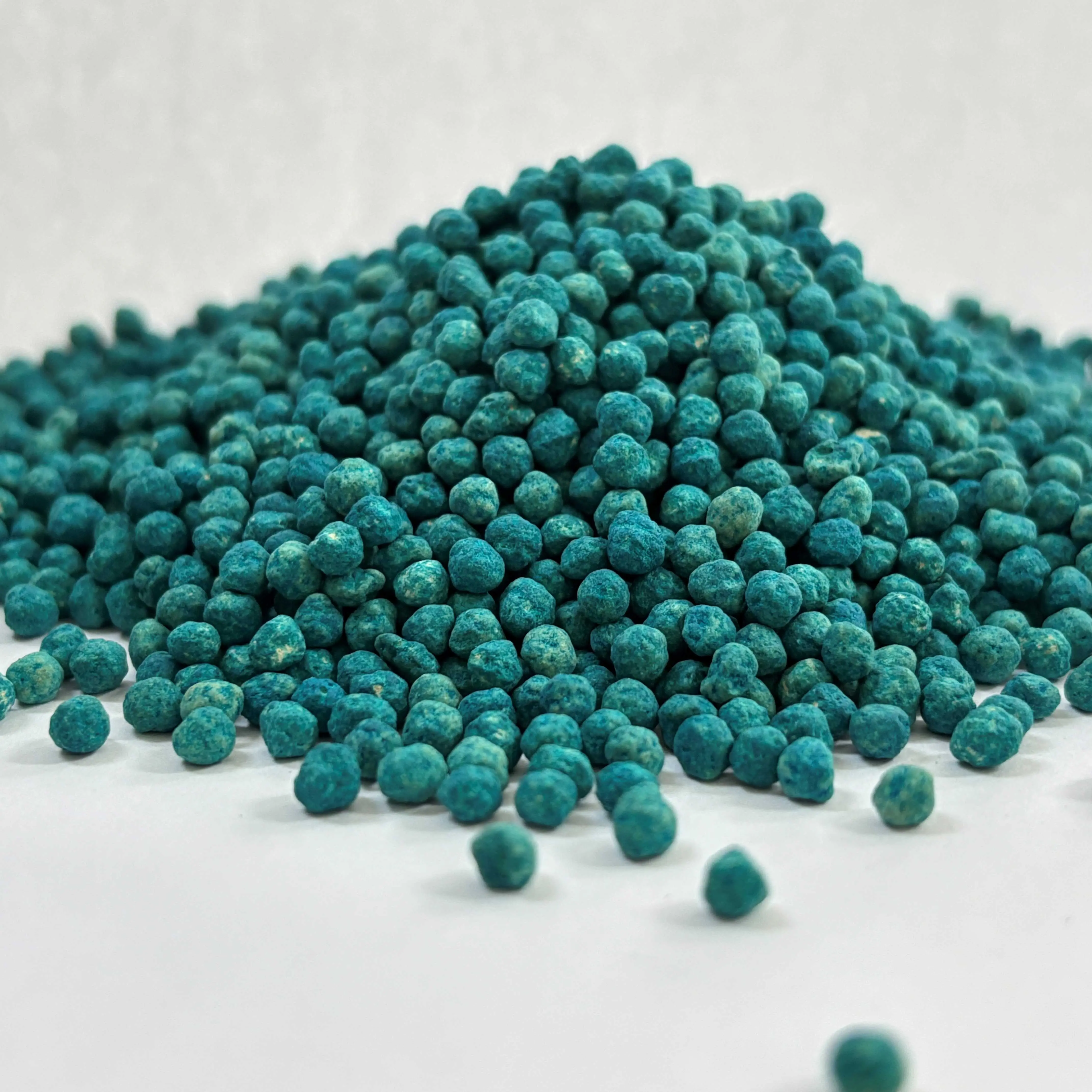 China Suppliers Factory Odor Neutralizing Deodorizing Particles for Cat Litter - Long-lasting, Dust-free, Antibacterial