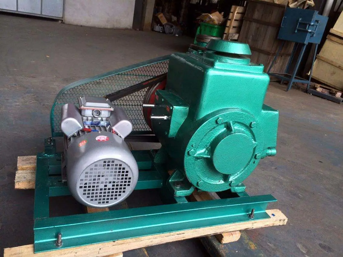 Double Stage 2X-4, 2X-8, 2X-15, 2X-30, 2X-70 Sliding Vane Rotary Vacuum Pump