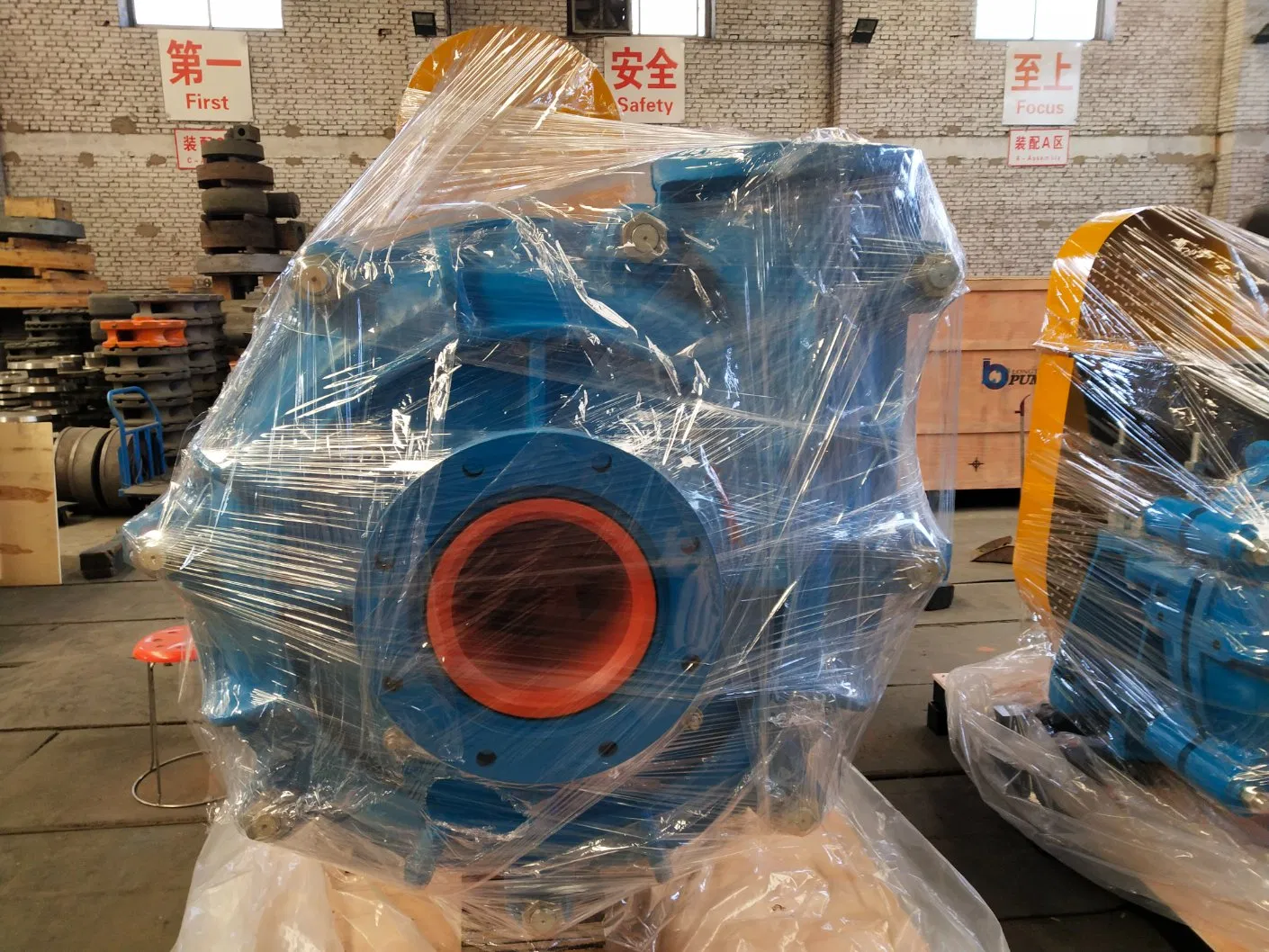 Horizontal Centrifugal Heavy Duty Slurry Pump with High Chrome Alloy Spare Parts