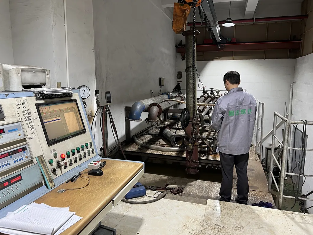 Submersible Water Pump Details