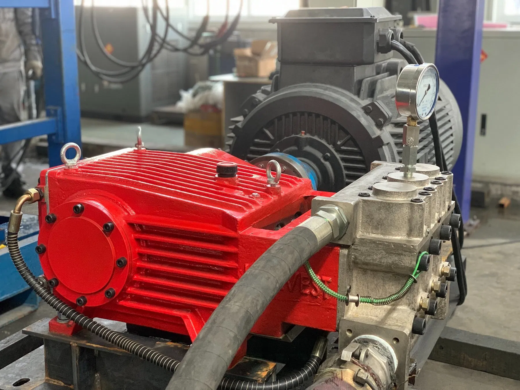 High Pressure Cleaning Machine/Industrial Triplex Plunger Pump China/Ultra High Pressure Water Pump/Oil Pipeline Cleaning/Ship Hulls Cleaning