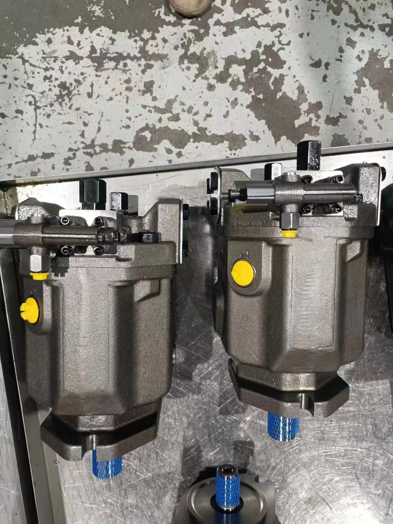 Mini Excavator Rollers, Drilling Machines, Mining Equipment Concrete Mixer Truck Hydraulic Piston Motor Double Gear Vane Oil Hydraulic Slurry Submersible Pump