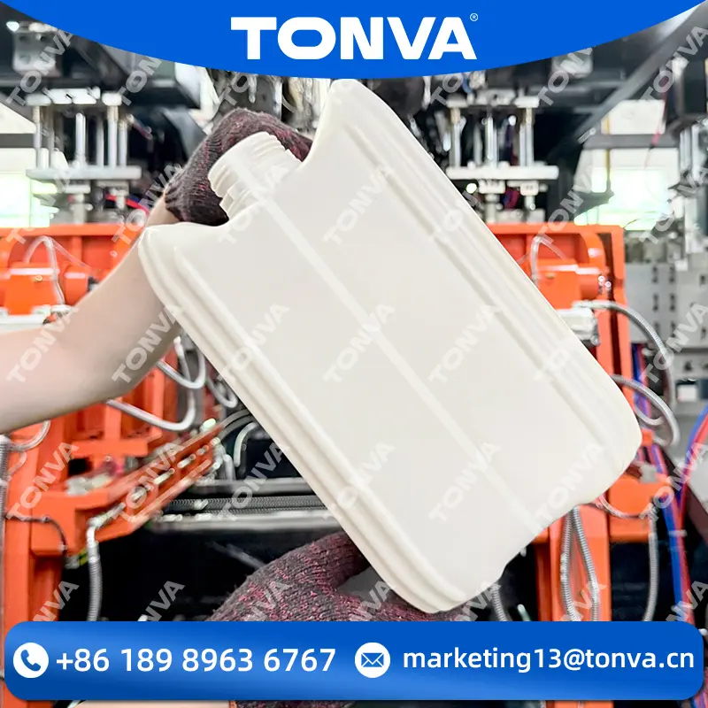 Certificación CE Máquina de moldeo por soplado automática para bidones de plástico | Proveedores y fábrica China de envases químicos Fábricas, Fábrica