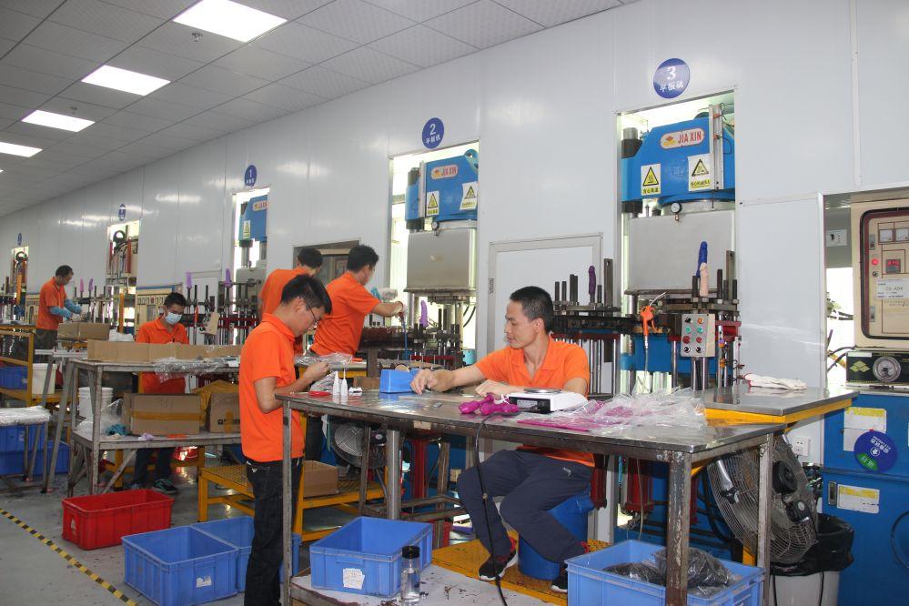 TOPARC silicone injection molding production line