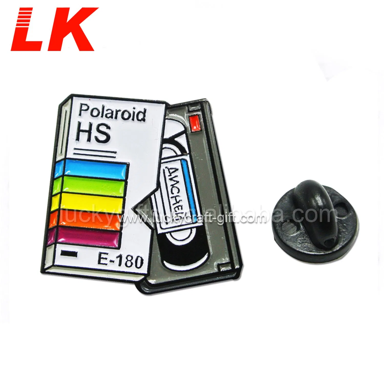 New Design Wholesale Soft Enamel Metal Lapel Pin Badge