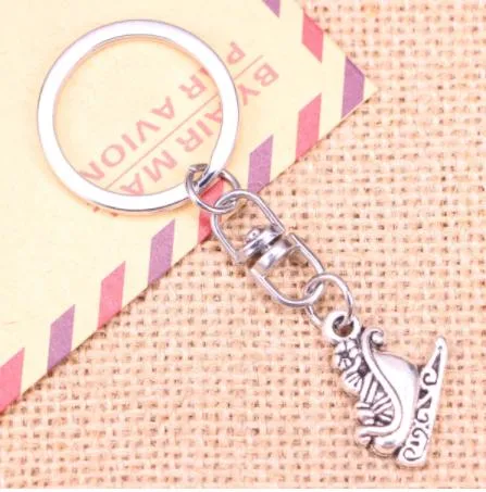 China Sedex BSCI Certified Custom Logo Boot Metal Souvenir Keychain