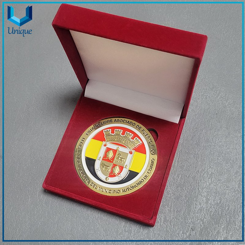 Custom 3D Gold Souvenir Puerto Rico Award Medal with Velvet Gift Box
