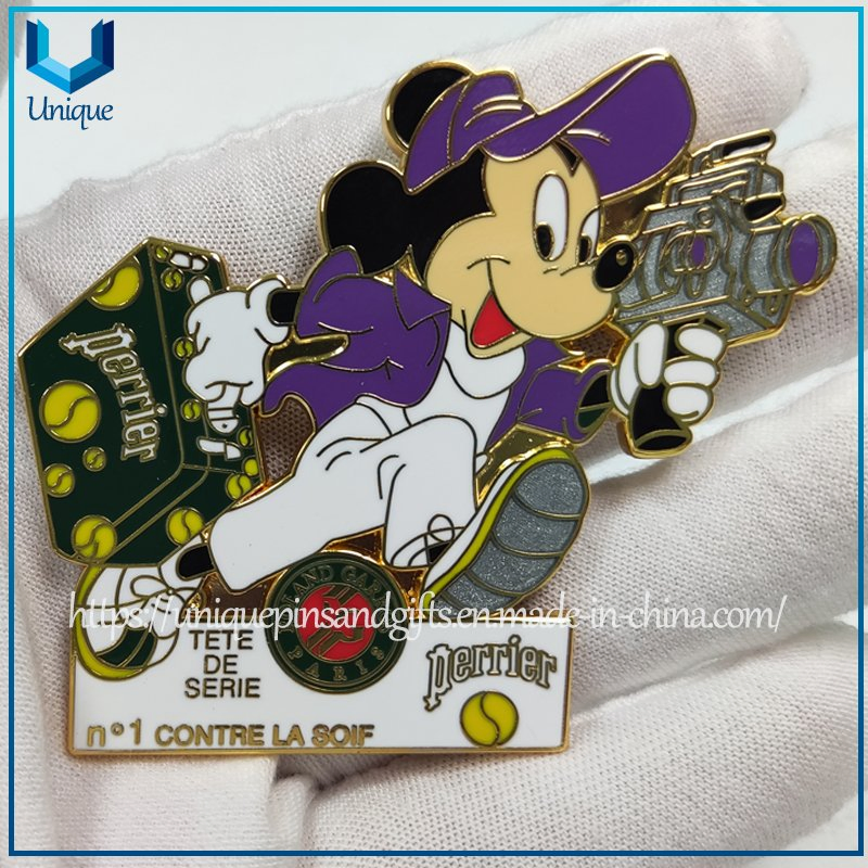 Custom Fashion Decoration Metal Brooch, Dis-Ney Souvenir Gift Cartoon Fancy Metal Lapel Pin