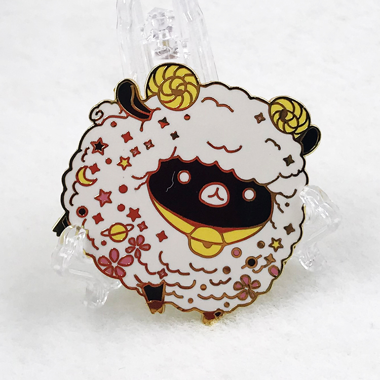 Custom Soft Enamel Bottle Shape Enamel Pins White Metal Painting Pin Badges