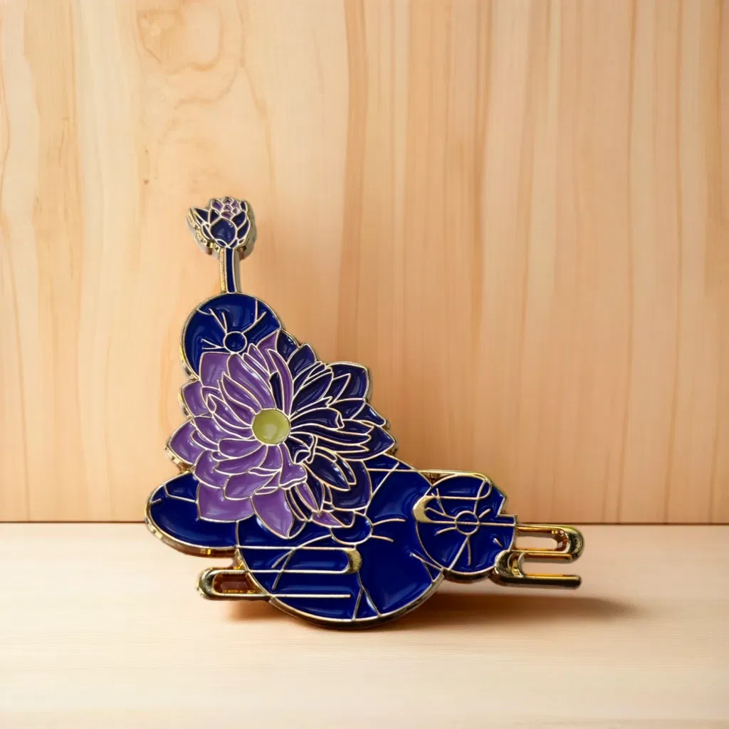 Enamel Lapel Pin Photo 4