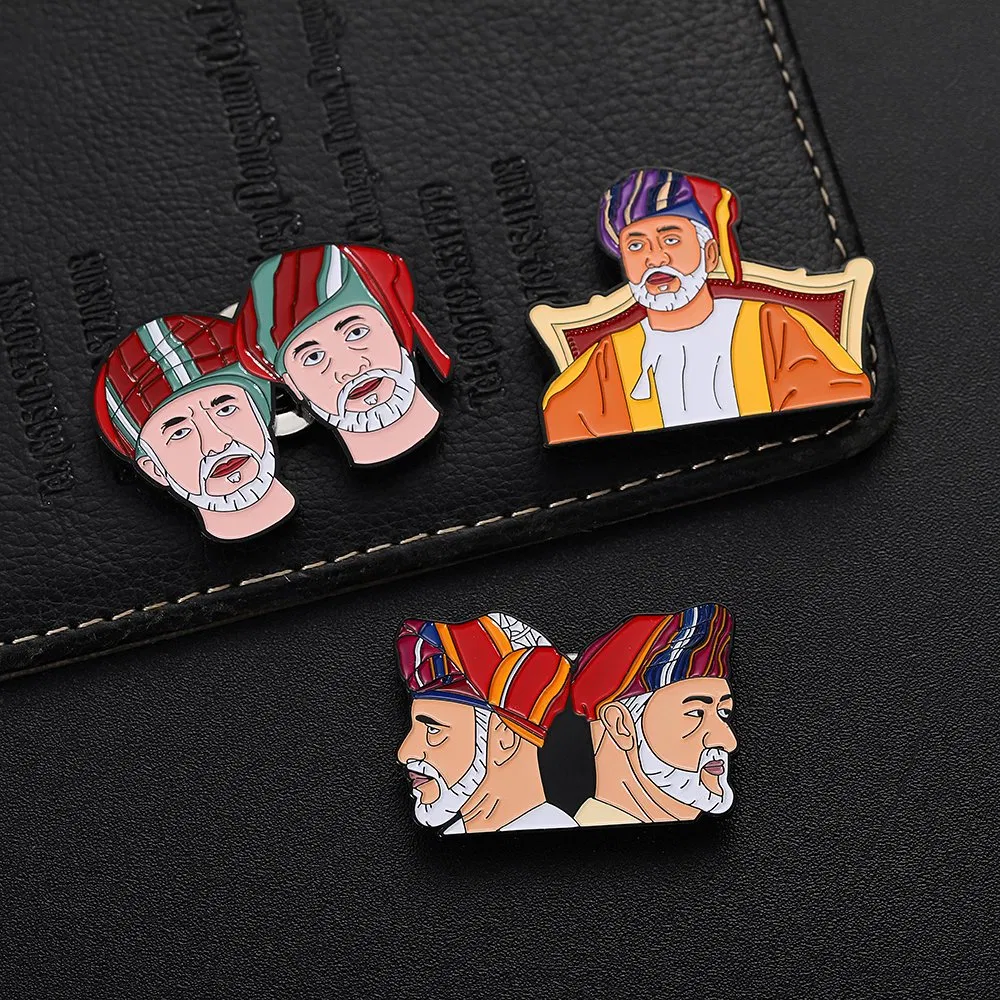 Wholesale Custom Printed Metal Film Pin Badges Bronze Enamel 'The Mandalorian' Baby Yoda Darth Vader Wars Characters for Caps