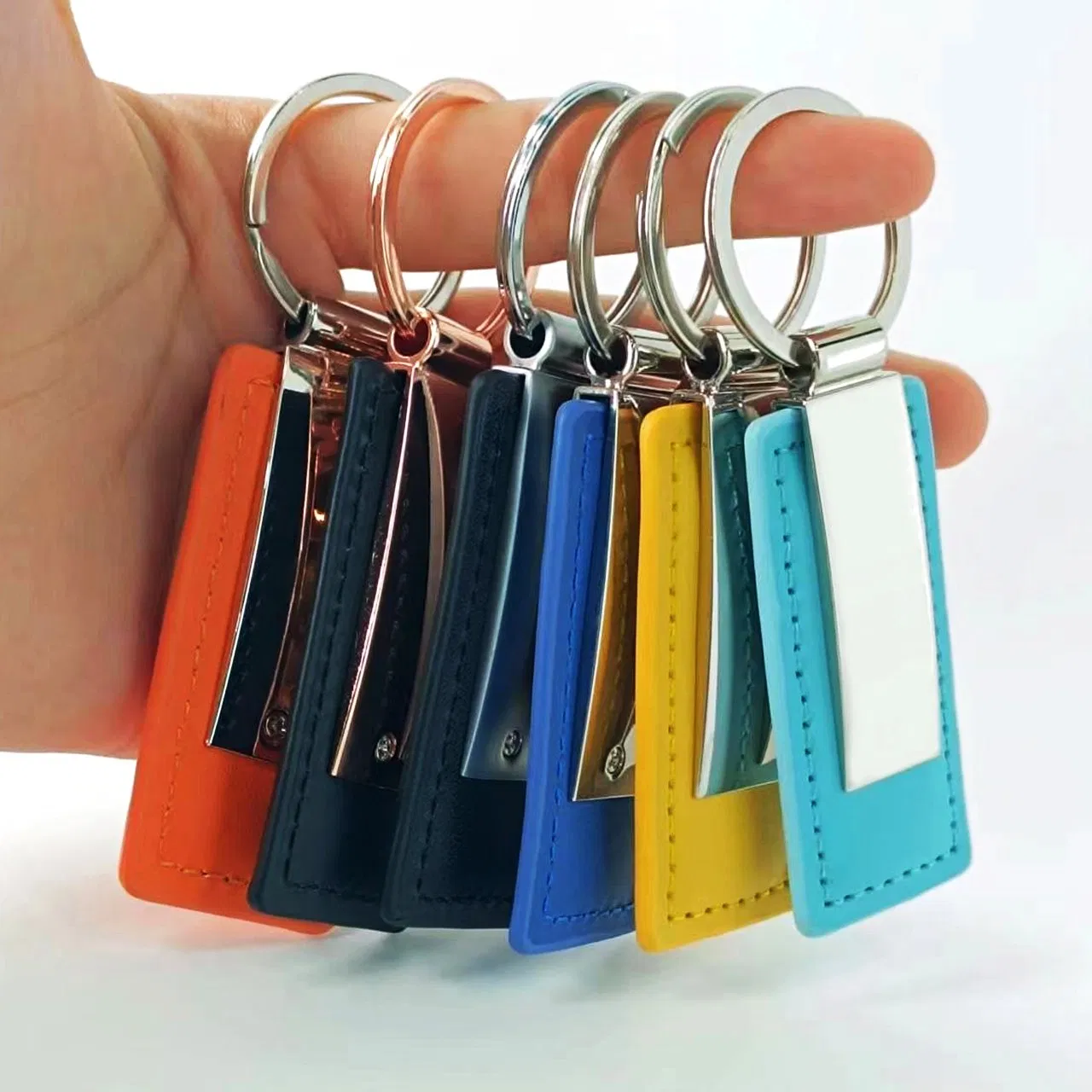 Wholesale Promotional Personalized Car Brand Laser Logo Key Chain Keychain Holder Luxury Metal PU Blank Custom Leather Keychain