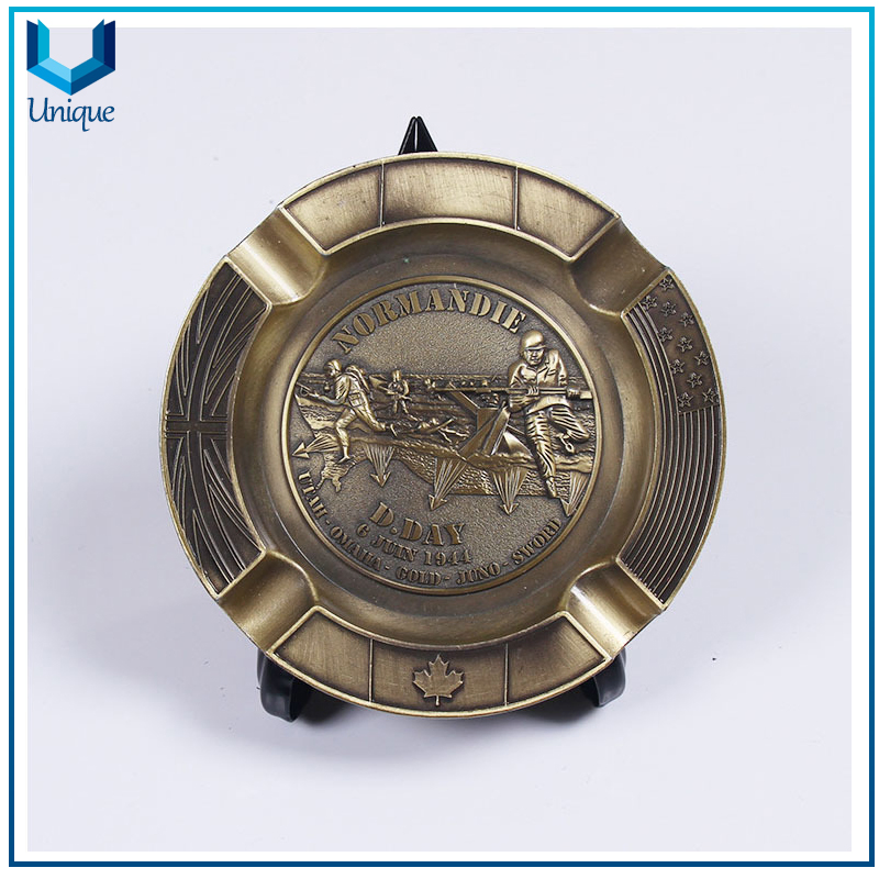 Customize Design Medal Plaque with Holder, Metal Commemorative Medal Plate with Display Metal Base for Souvenir Gifts