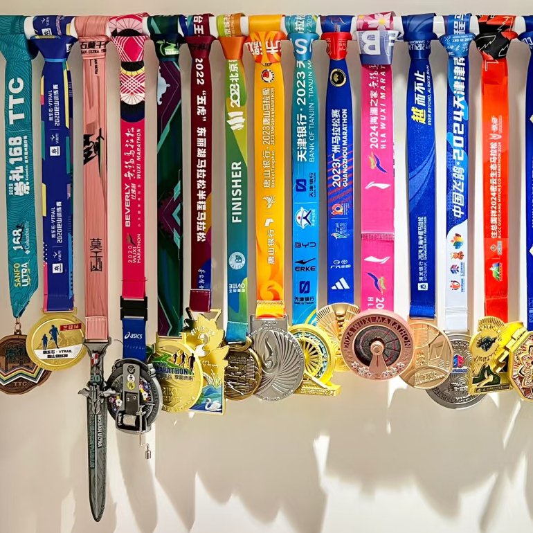 Factory Custom Enamel Metal Sport Award Medal Medallion Running Race Gold Medals Souvenir