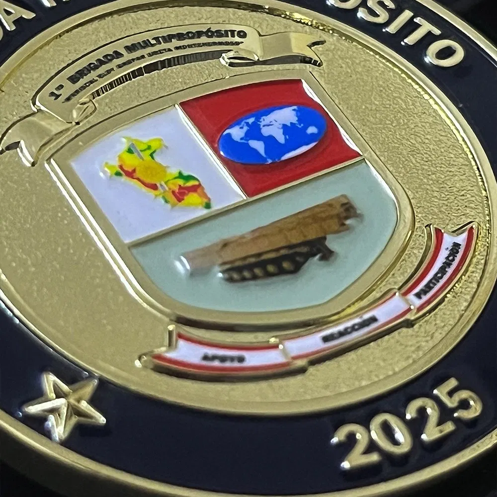 Customized 3D Style Metal Antique Gold Brass Plating Engraved Emblem Fantastic Polished Custom Challenge Coins for Souvenir