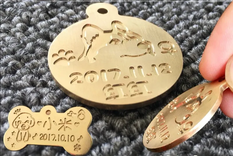 Glitter Paw Tags