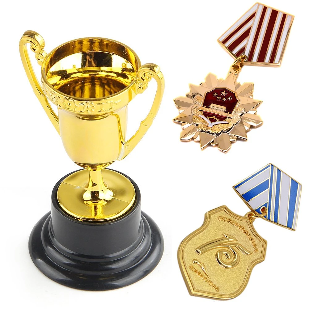 China Factory Custom Made Antique Brass Plated Metal Alloy 3D Human Figure Portrait Craft Commemorative Souvenir Medallion Customized Blue Ribbon Medal Trophy