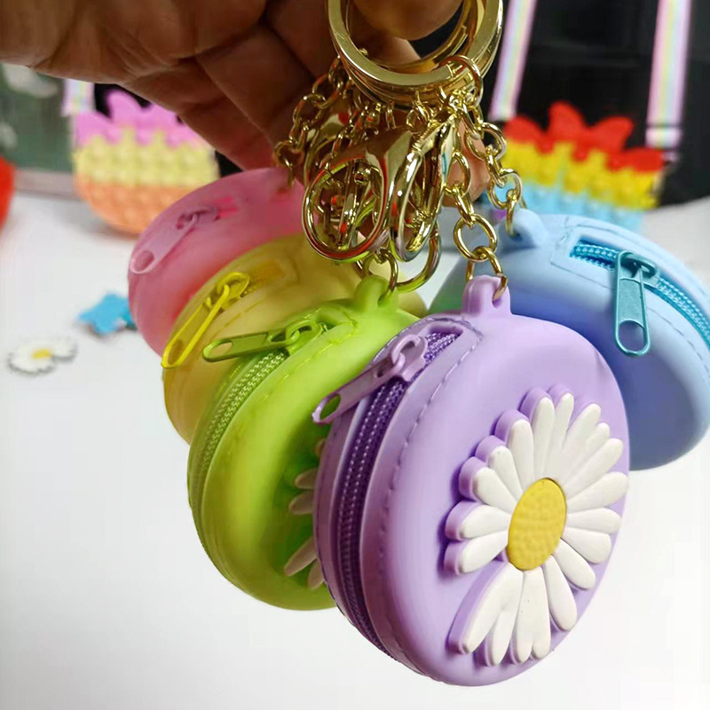 Cartoon Silicon Embossed Llavero Custom Foam Keyring Wholesale Promotional Gift Cute Key Chain 3D PVC Soft Rubber Keychain