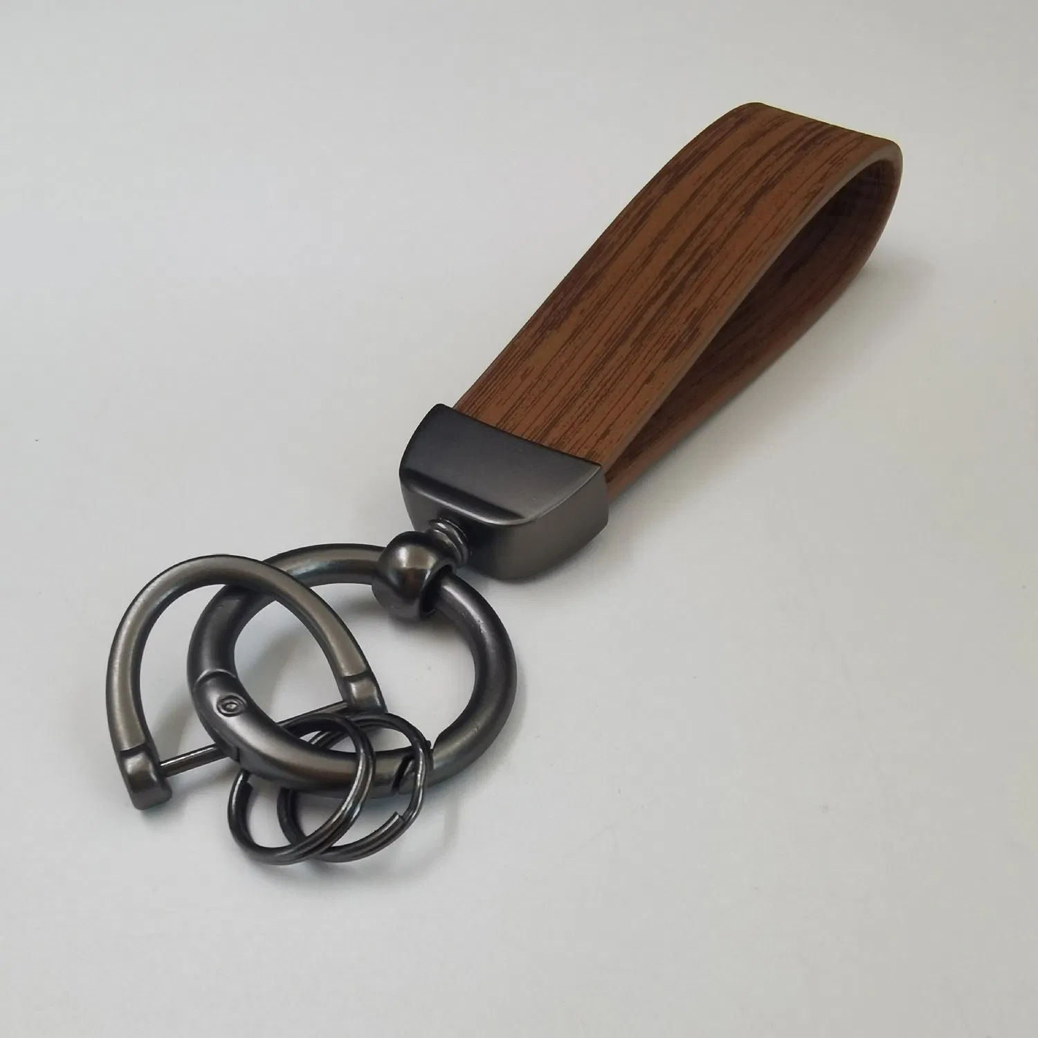 Wholesale Personalized Design Gifts Engraved Name Blank Keyring Key Chain Car Brand Logo Metal PU Custom Guangdong Leather Key Ring Keychain