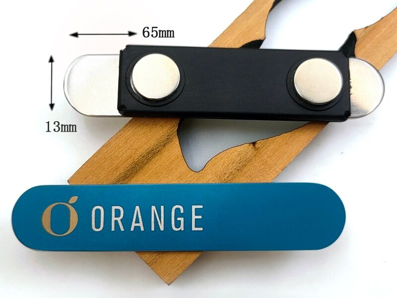 Custom Magnet Tag Sublimation Reusable Plastic Logo Metal Engraved Badge Customized Pin Crew Staff Name with Magnet Backing Emblem