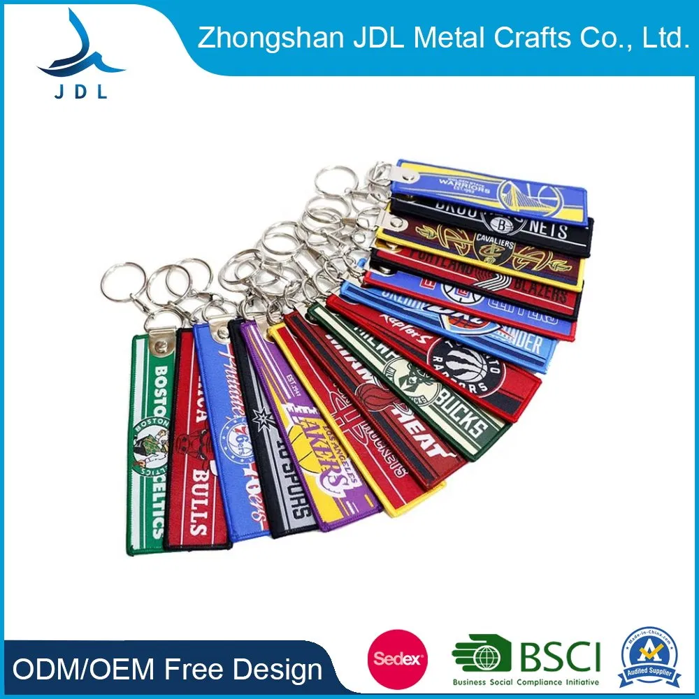 China Factory Promotional Personalized Fashion Gift Custom Logo Promotion Metal/LED/Leather/Rubber/PU/PVC Keychain Embroidered Fabric Embroidery Patch Key Ring