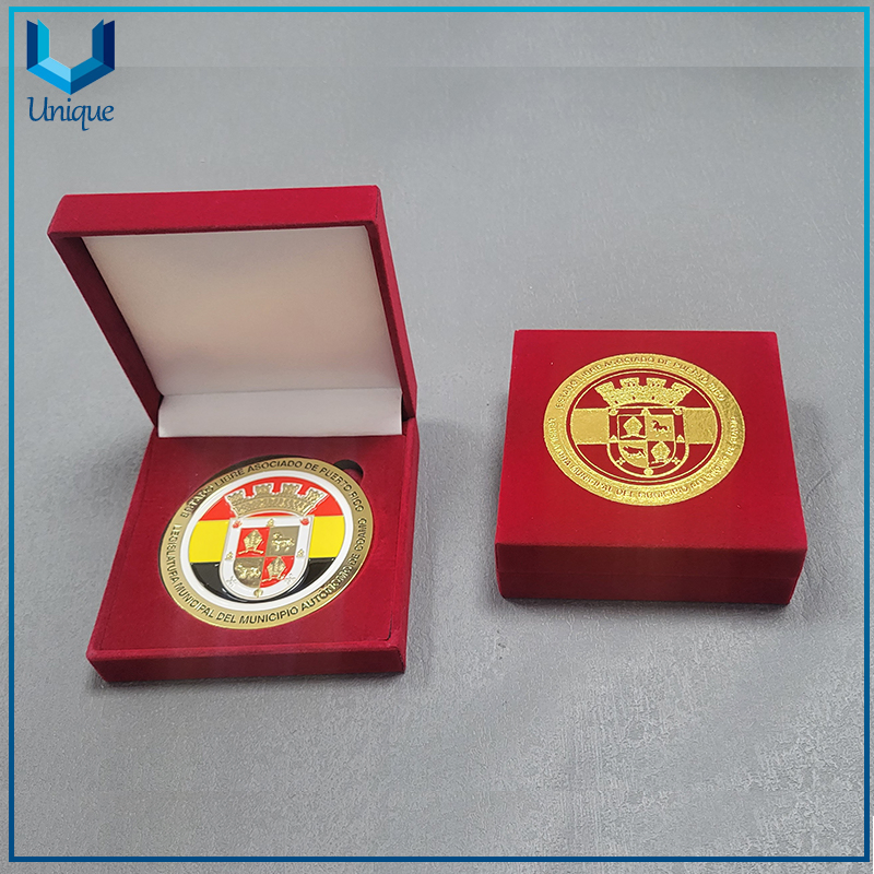 Custom 3D Gold Souvenir Puerto Rico Award Medal with Velvet Gift Box