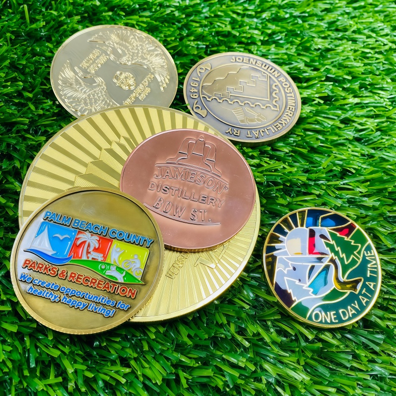 Wholesale Custom Shape Climbing Medals Personalized Engraved Name Medals for Amateur Rock Climbing Competition Award Souvenirs