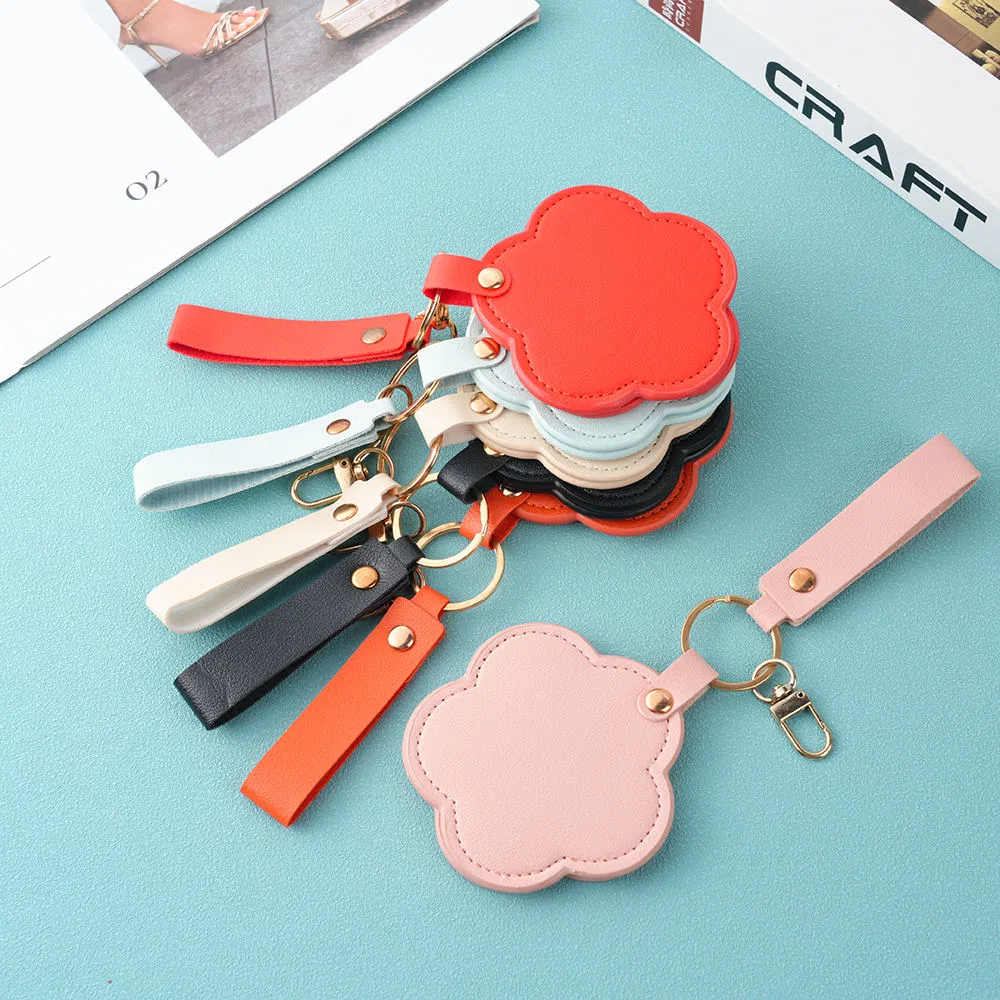 New Flower Shape Pocket Makeup Mirror Portable PU Leather Travel Hand Mirror Logo Custom with Metal Keychain