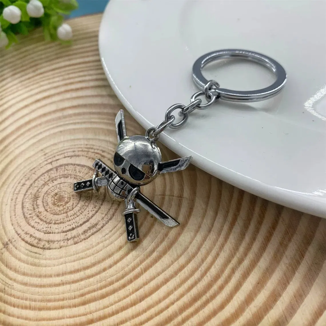 Carabiner Leather UV Sensor Leather Dog Custom Logo One Piece Japan Anime Skull Hat Fashion Design Metal Keychain