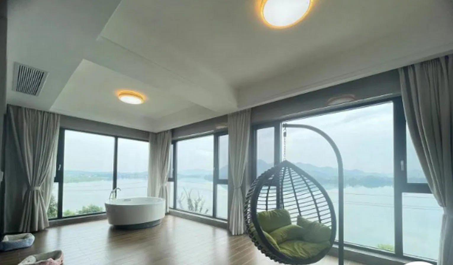 China Custom Factory Double Glazed Soundproof Home Roof Balcony Noise-Proof Thermal Break Aluminium Metal Glass Casement Casement Aluminum Window and Door