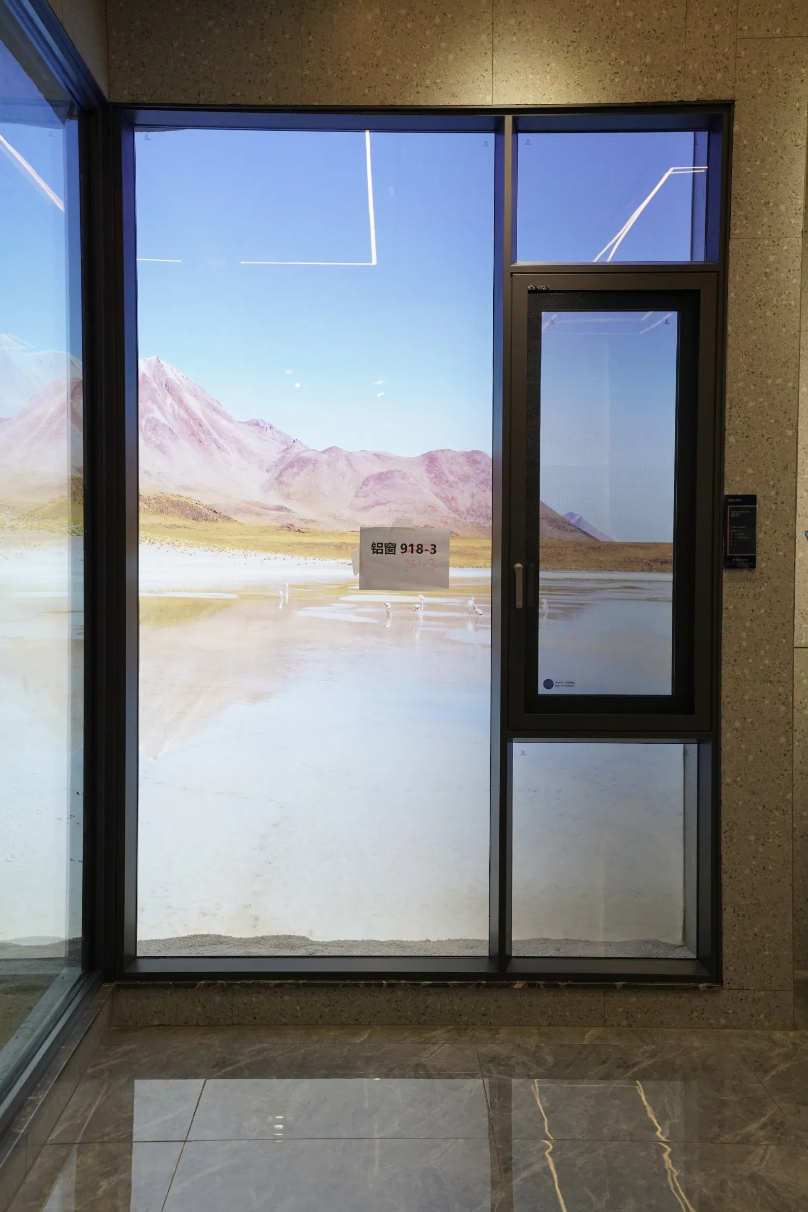 Stylish Modern Aluminum Casement Window with UV-Resistant Glass