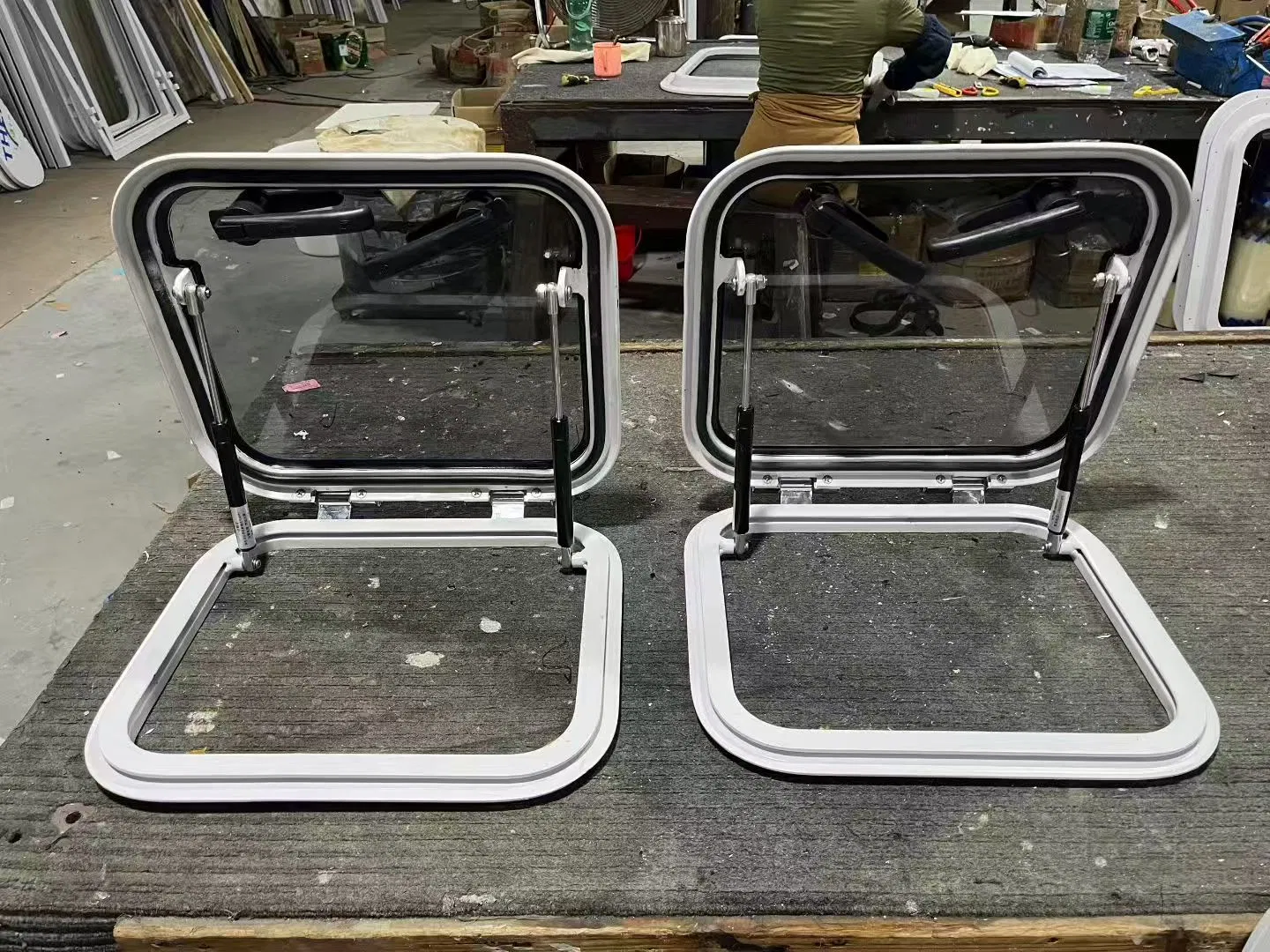 High Quality Marine Hardware Aluminum Alloy UV Resistant Yacht Skylight Window Push-out Deck Porthole for Ship Boat Part