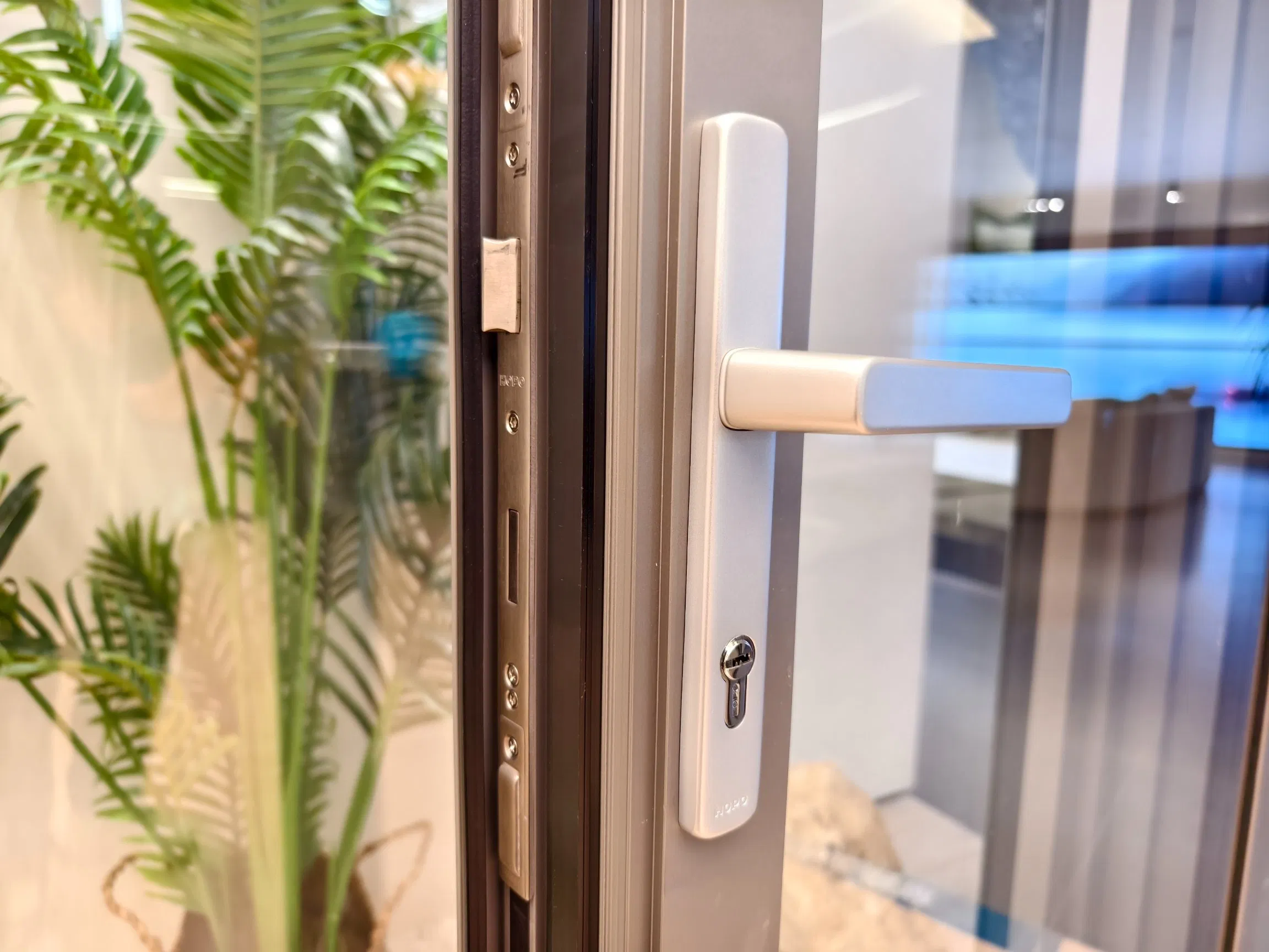 Sound Insulation Powder Spray Hope Handle Aluminum Profile Aluminum Casement Window with Double Inner and Outer Opening Anti-Corrosion and Anti-Aging